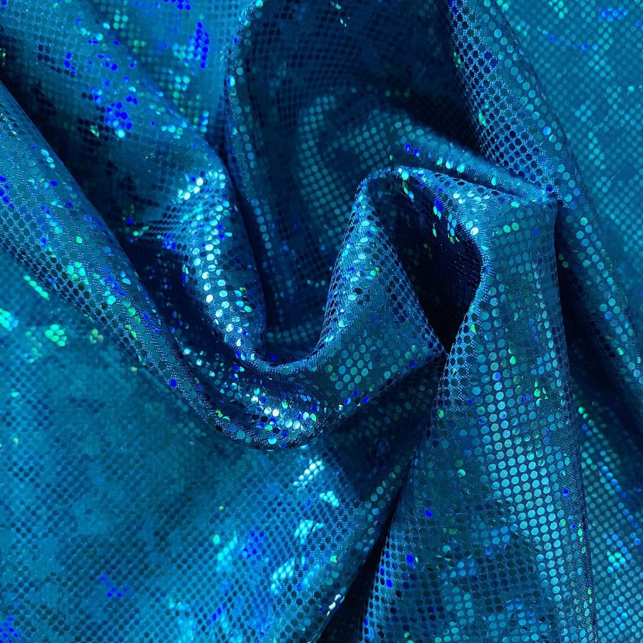 https://www.solidstonefabrics.com/wp-content/uploads/2018/06/SHATTERED-GLASS-TURQUOISE-OCEAN-BLUE-CLOSEUP.jpg